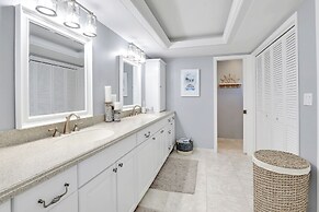 Family Friendly Fort Myers Vacation Rental w/ Pool