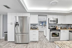 Family Friendly Fort Myers Vacation Rental w/ Pool