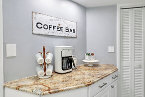 Family Friendly Fort Myers Vacation Rental w/ Pool