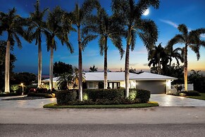 Family Friendly Fort Myers Vacation Rental w/ Pool