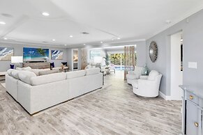 Family Friendly Fort Myers Vacation Rental w/ Pool