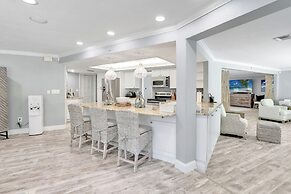 Family Friendly Fort Myers Vacation Rental w/ Pool
