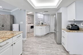 Family Friendly Fort Myers Vacation Rental w/ Pool