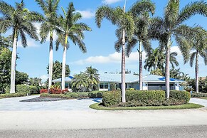 Family Friendly Fort Myers Vacation Rental w/ Pool