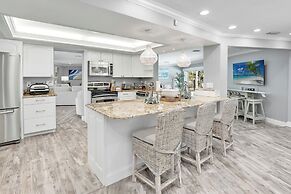 Family Friendly Fort Myers Vacation Rental w/ Pool