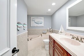 Family Friendly Fort Myers Vacation Rental w/ Pool