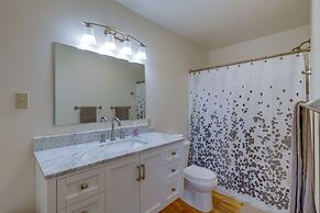 Decaturville Home ~ 7 Mi to Tennessee River