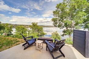 Lakefront Brewster Home w/ Yard Games & Hot Tub!