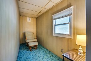 Condo Rental w/ Pool Access ~ 11 Mi to Allentown!