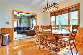 Grand Blanc Rental w/ Gas Grill & Private Yard