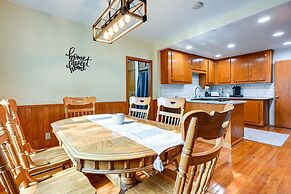 Grand Blanc Rental w/ Gas Grill & Private Yard