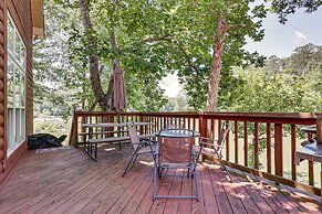 Double Springs Cabin Stay w/ Deck + Shared Dock!