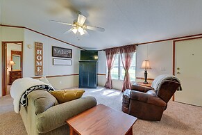 Sunny Florida Escape w/ Screened-in Patio & Grill!