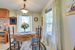 Sunny Florida Escape w/ Screened-in Patio & Grill!