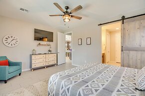 Lovely Tucson Home w/ Private Pool & Fire Pit!