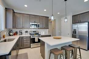 Lovely Tucson Home w/ Private Pool & Fire Pit!