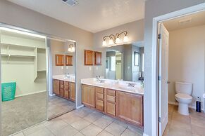 Chic New Mexico Retreat w/ Patio, Grill & Fire Pit