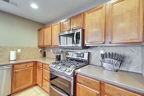 Chic New Mexico Retreat w/ Patio, Grill & Fire Pit