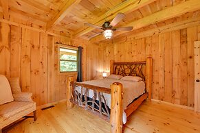 Wine Country Cottage w/ Fire Pit in Olin!