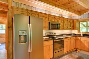 Wine Country Cottage w/ Fire Pit in Olin!