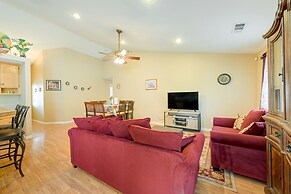 Porterville Getaway w/ Patio + Valley Views!