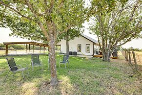 Remodeled Farmhouse on 18 Acres: 8 Mi to Elgin!