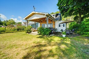 Chautauqua Lakefront NY Cottage Getaway