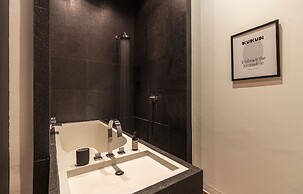Collection Suites by Kukun