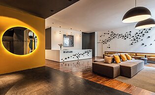 Collection Suites by Kukun