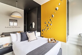 Collection Suites by Kukun