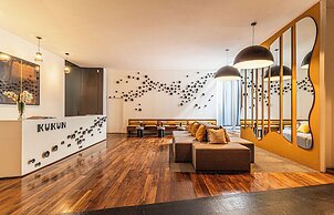 Collection Suites by Kukun