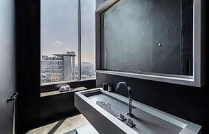 Collection Suites by Kukun