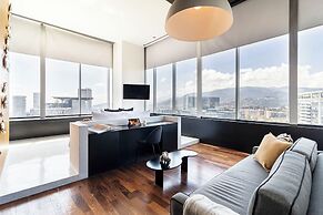 Collection Suites by Kukun