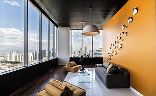Collection Suites by Kukun