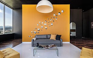 Collection Suites by Kukun