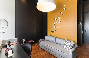 Collection Suites by Kukun