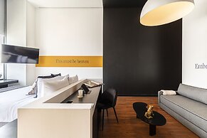 Collection Suites by Kukun