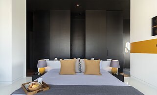 Collection Suites by Kukun