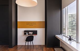 Collection Suites by Kukun