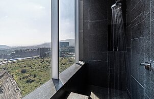 Collection Suites by Kukun
