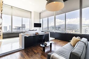 Collection Suites by Kukun