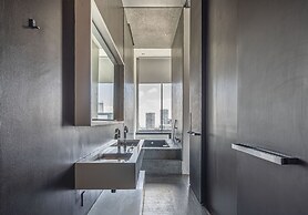 Collection Suites by Kukun