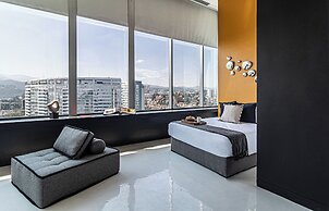 Collection Suites by Kukun