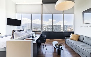 Collection Suites by Kukun