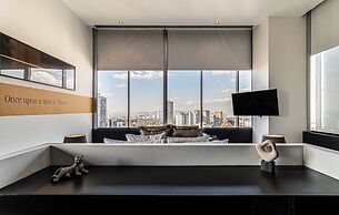 Collection Suites by Kukun
