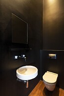 Collection Suites by Kukun