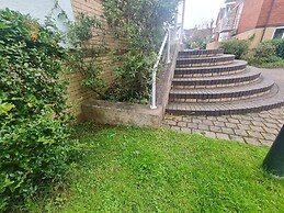 Beautiful 3-bed Apartment in Swansea