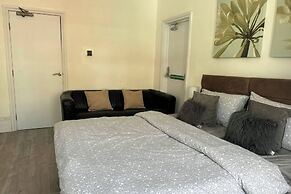 Captivating 2-bed Apartment in Newport