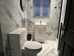 Beautiful 2-bed House in Bridgend