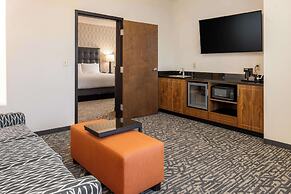 Drury Plaza Hotel Dallas Arlington